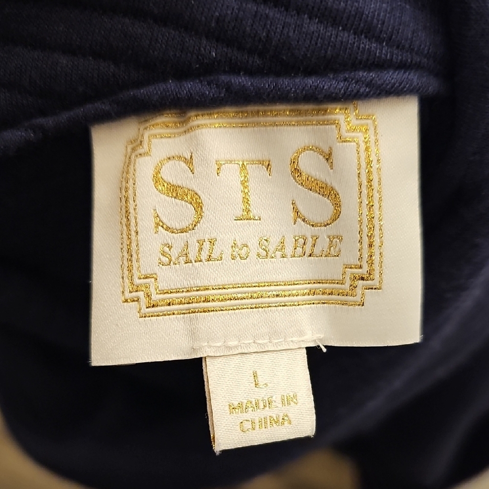 Sail to Sable (L) Navy Sweater - Picture 6 of 6